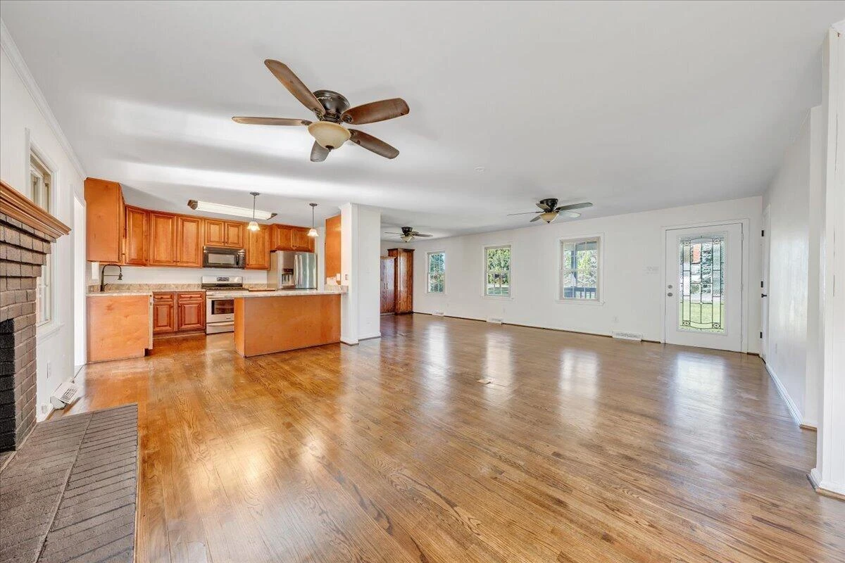144 Rachel DR - Photo 13