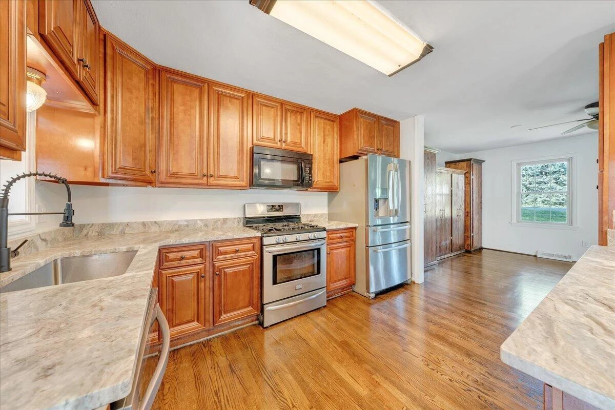 144 Rachel DR - Photo 16