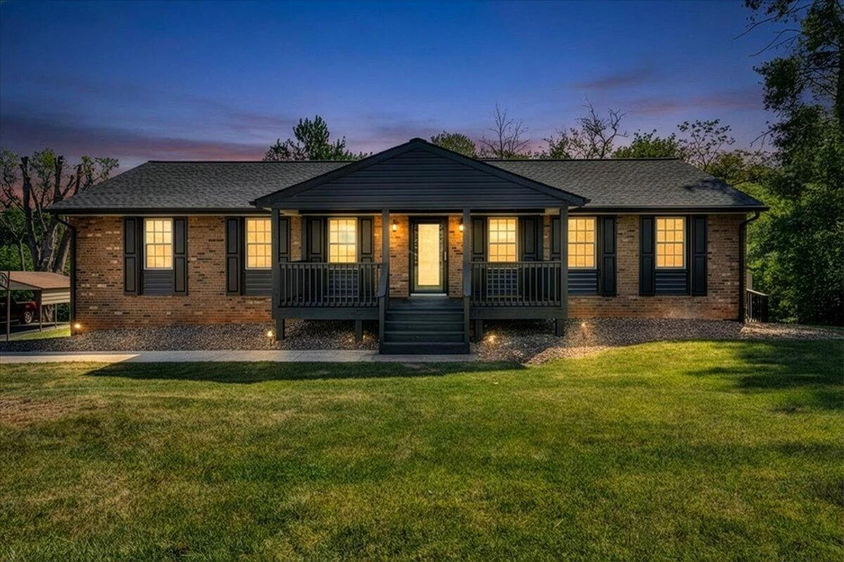 144 Rachel DR - Photo 2