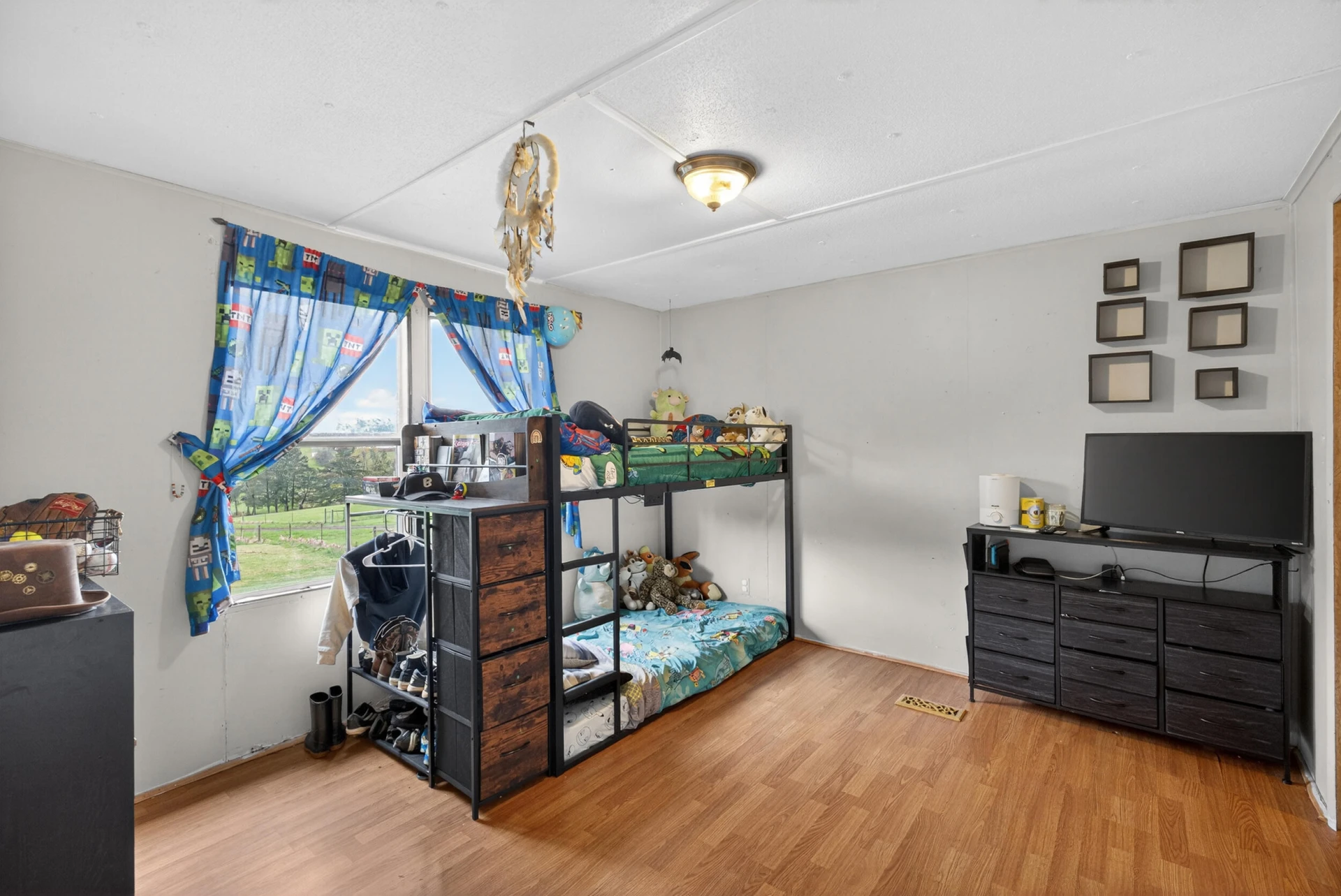 1131 Pauley PL - Photo 10