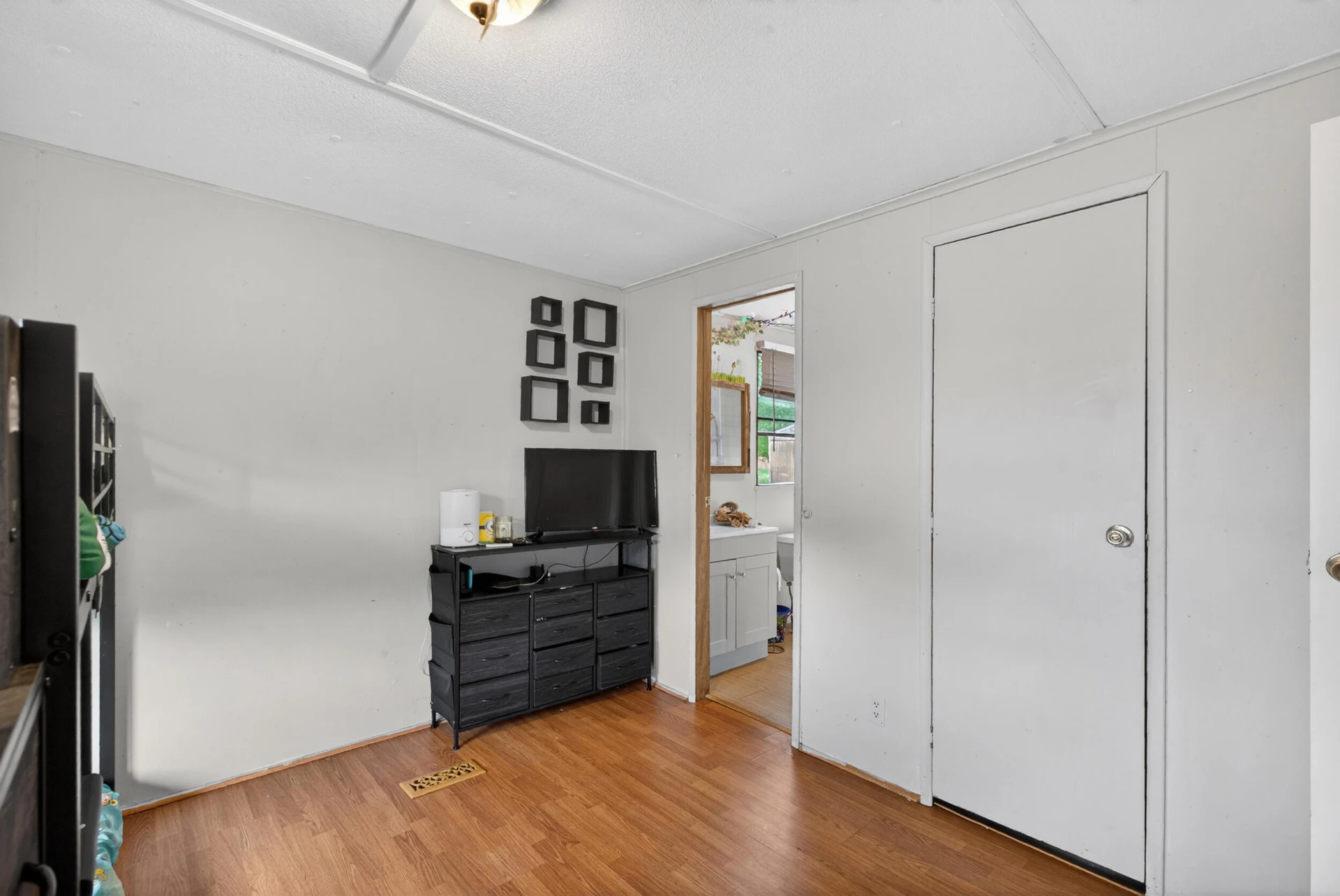 1131 Pauley PL - Photo 11