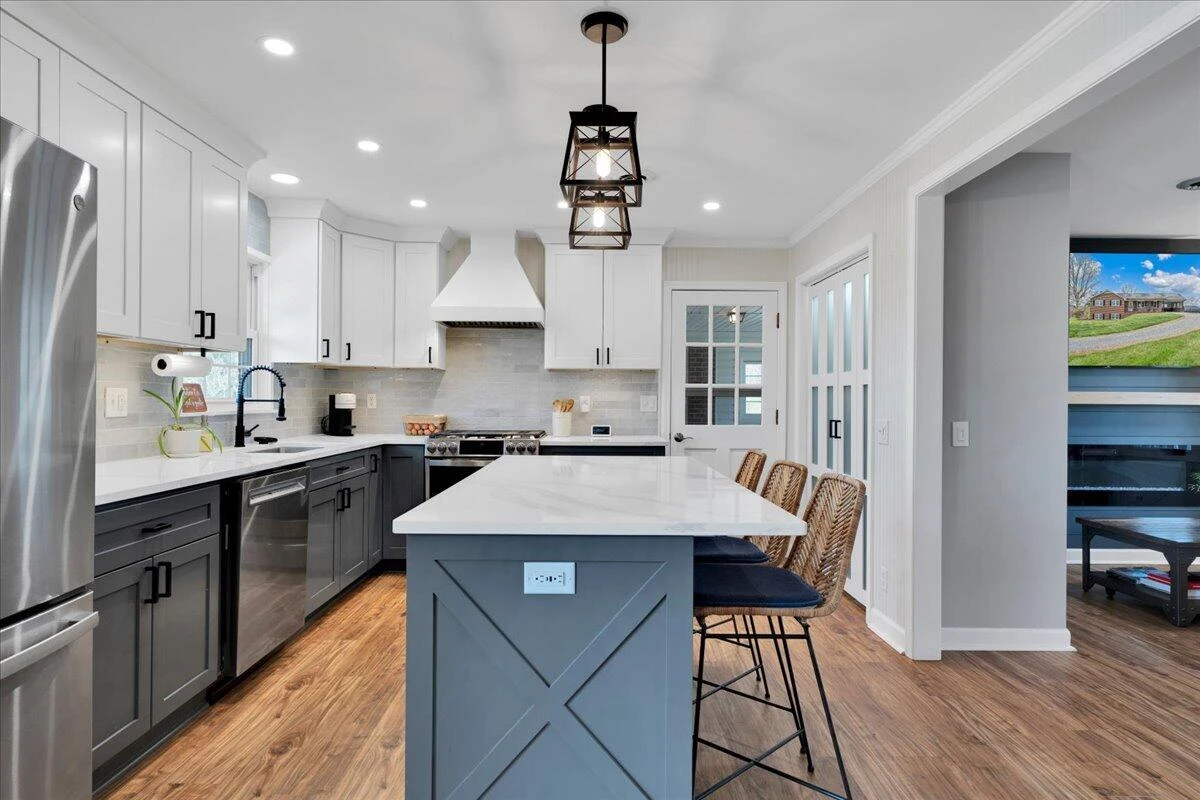4660 Franklin ST - Photo 11