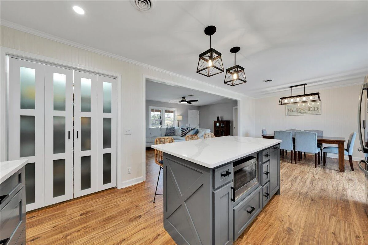 4660 Franklin ST - Photo 15