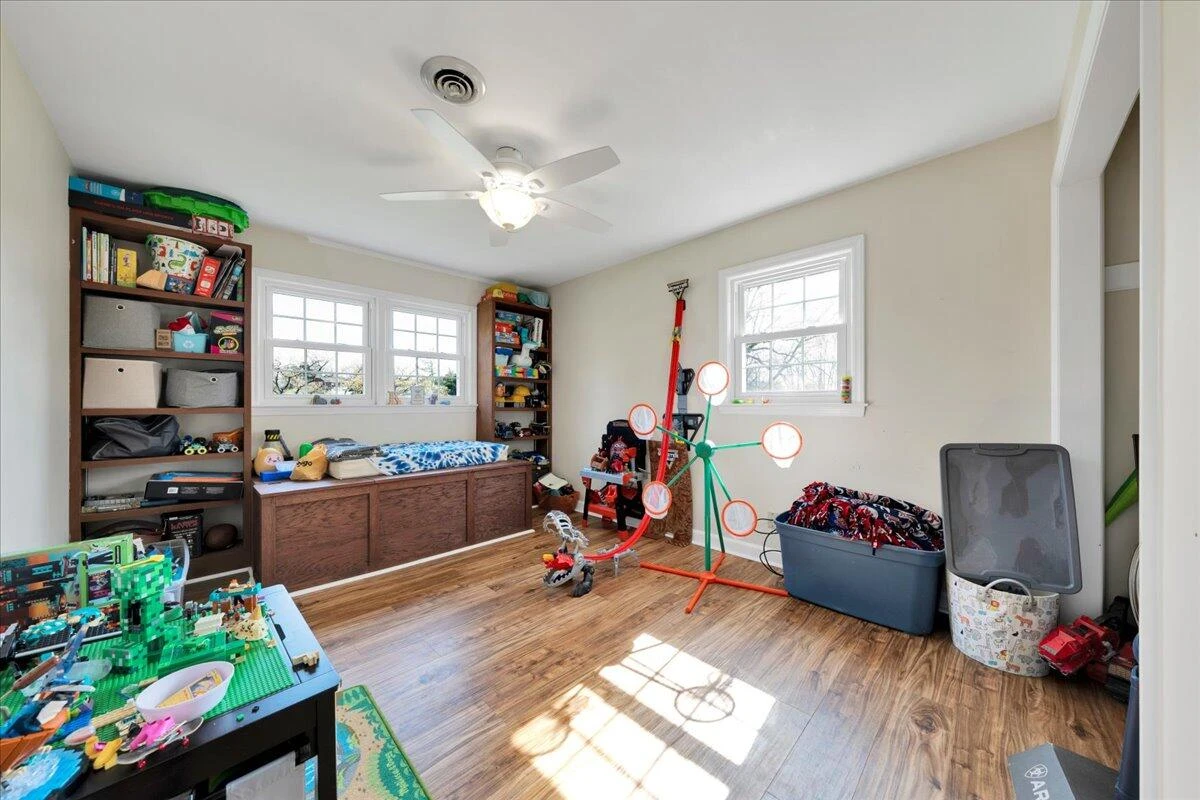 4660 Franklin ST - Photo 22