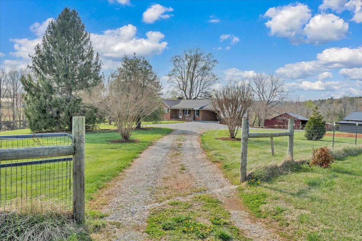 4660 Franklin ST - Photo 52