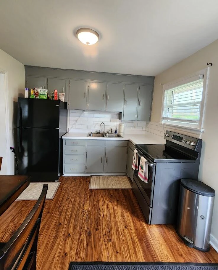 1108 Pleasant View AVE NW - Photo 2