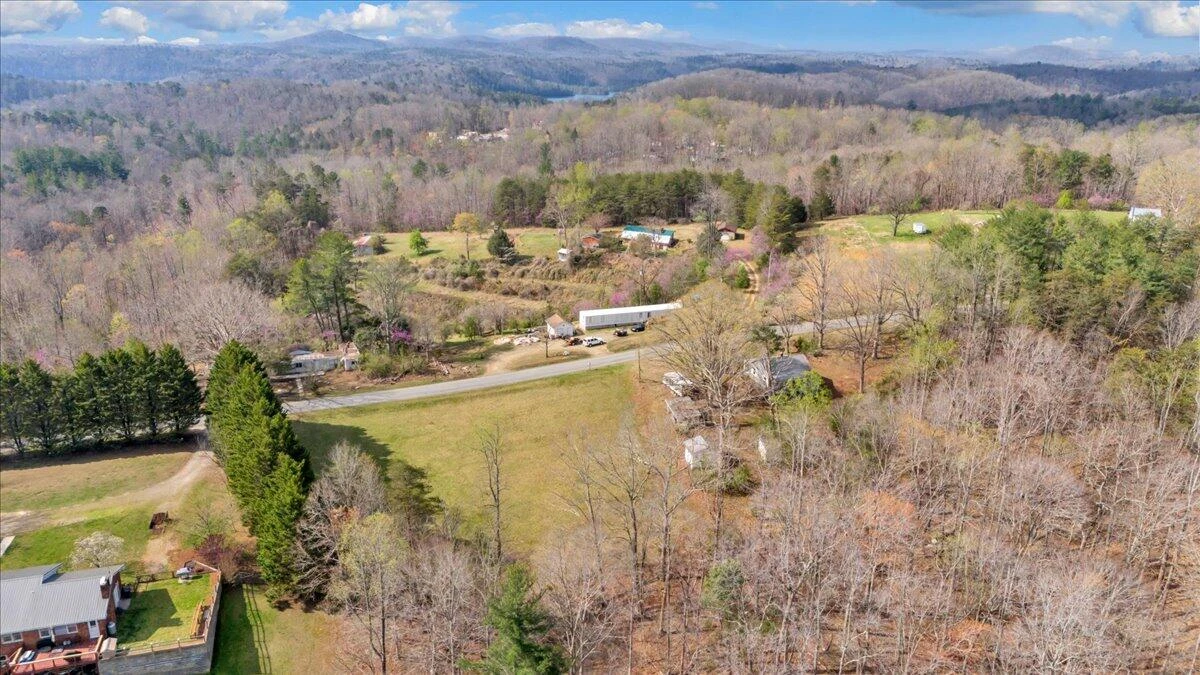 825 Knob Church RD - Photo 15