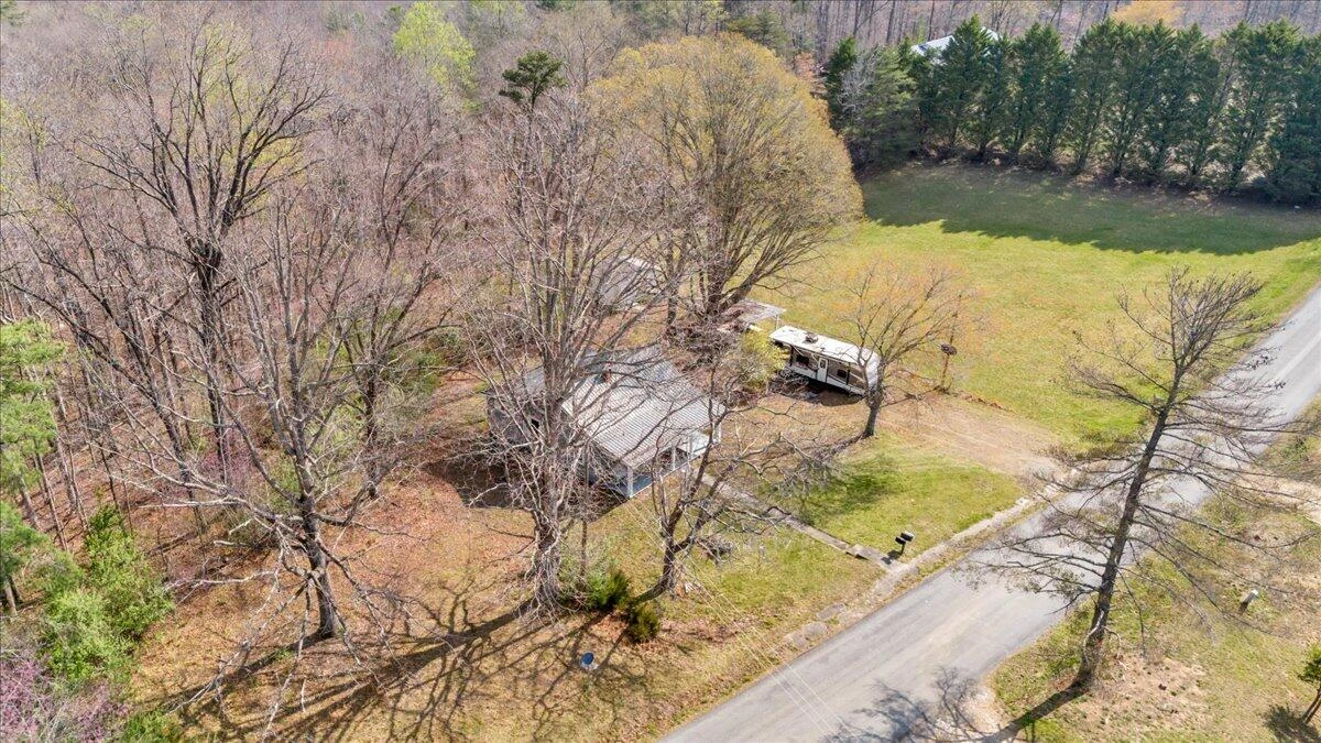 825 Knob Church RD - Photo 27