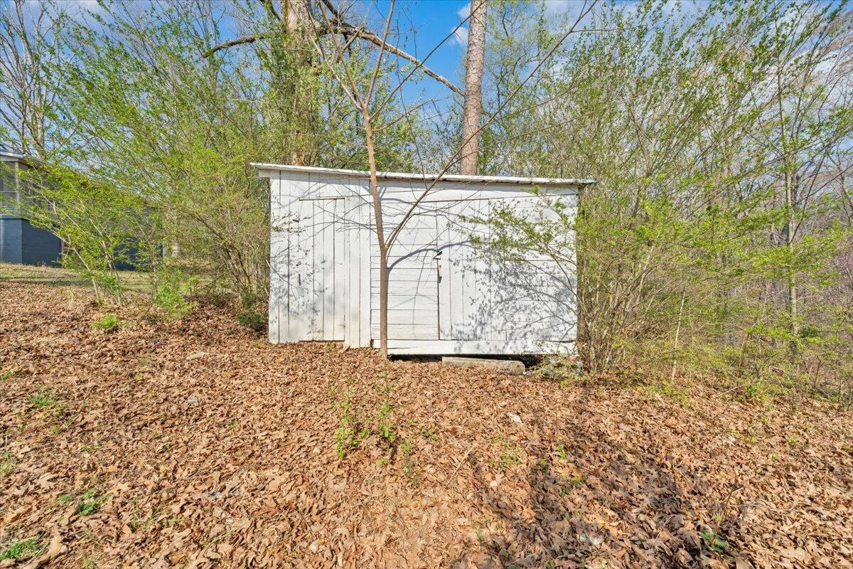 825 Knob Church RD - Photo 29