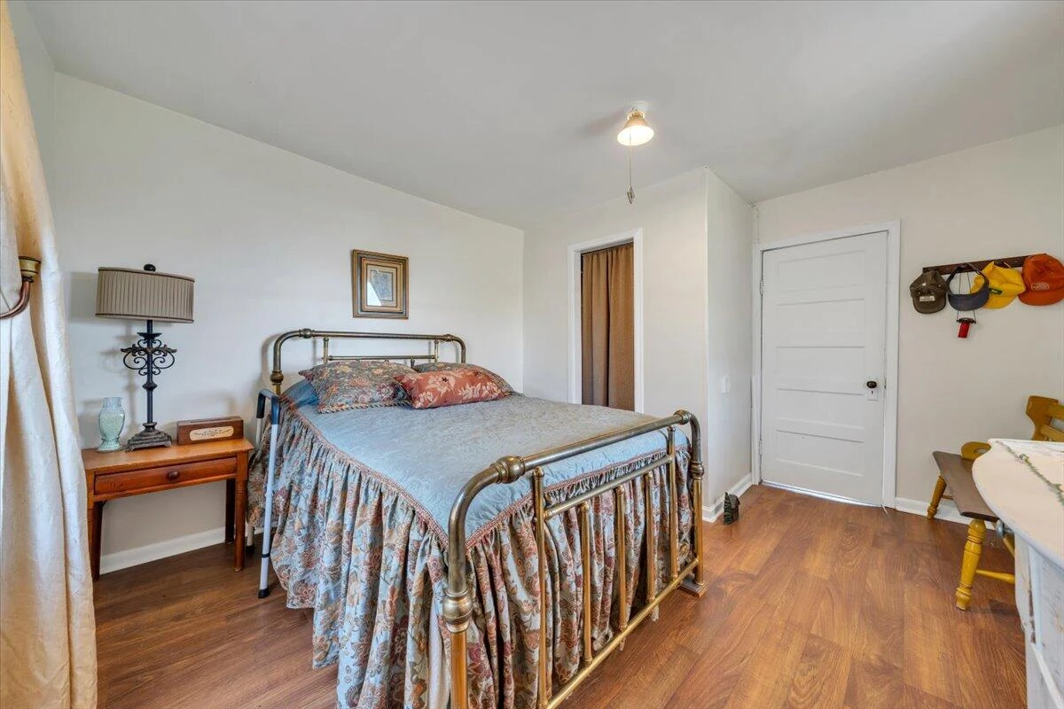 825 Knob Church RD - Photo 44