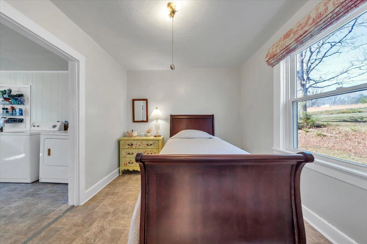 825 Knob Church RD - Photo 48