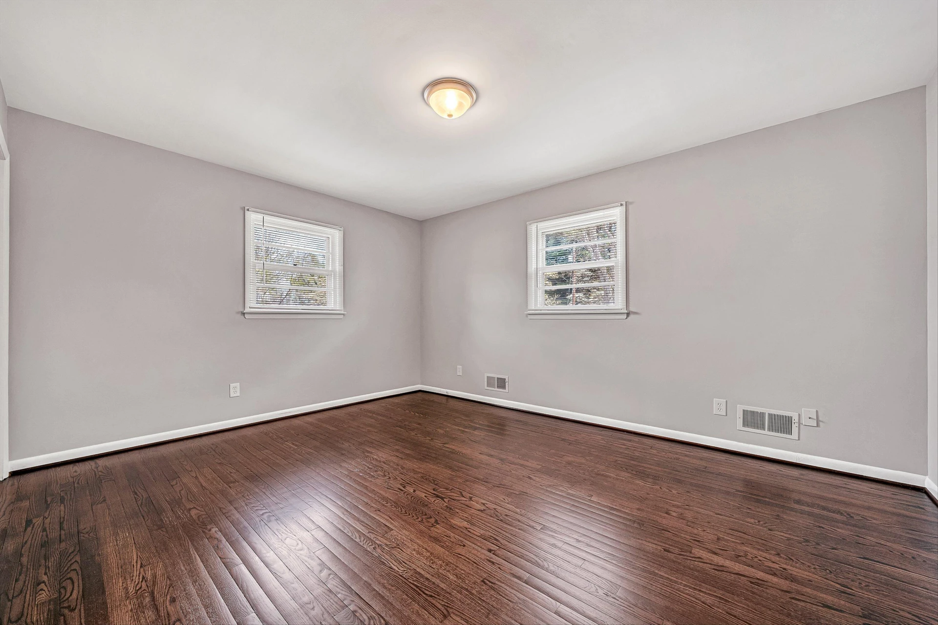 3138 Galloway DR - Photo 13