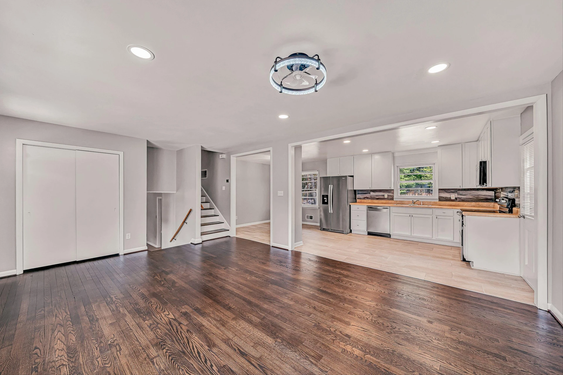 3138 Galloway DR - Photo 6