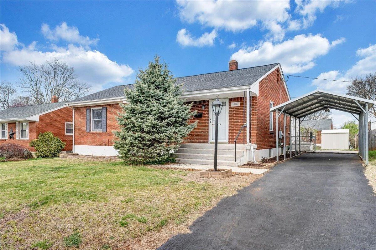 106 Hurst AVE NE - Photo 33