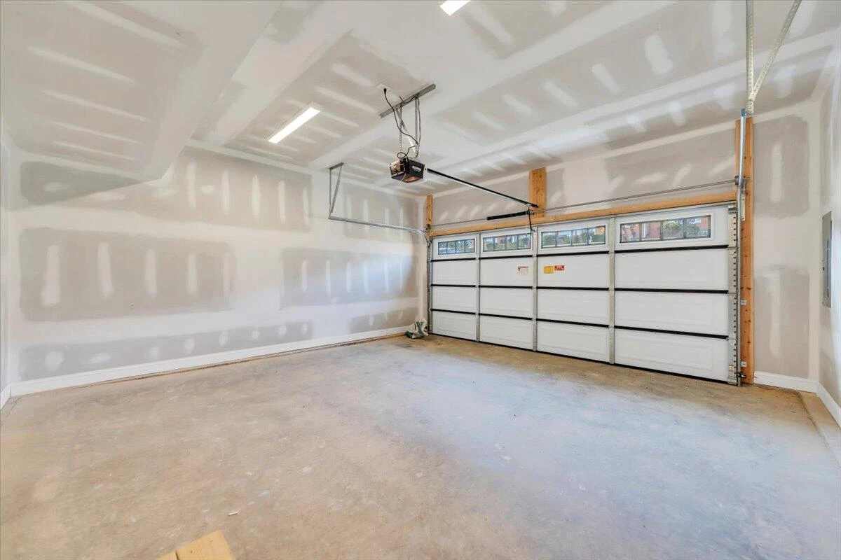 1107 Niagara RD - Photo 40