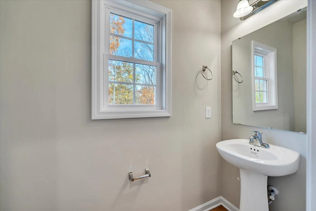 1109 Niagara RD - Photo 20
