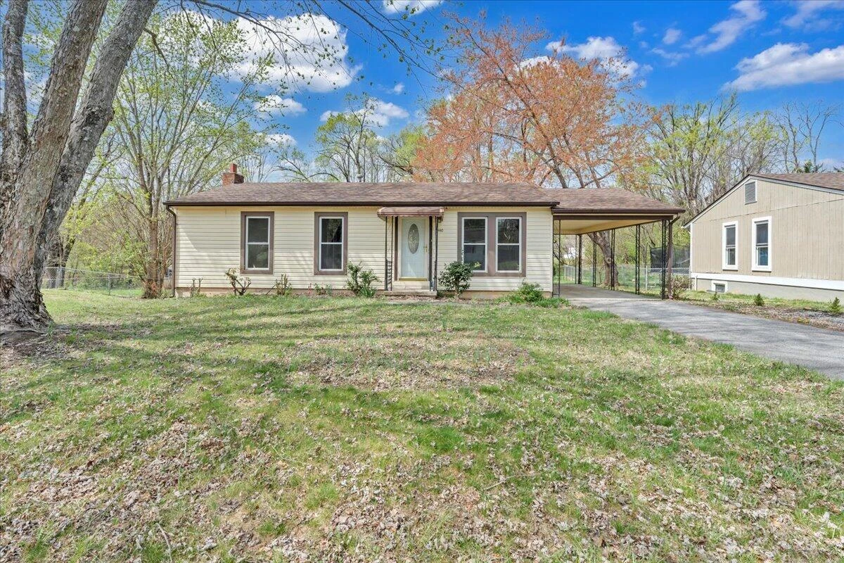 3440 Belle AVE NE - Photo 40