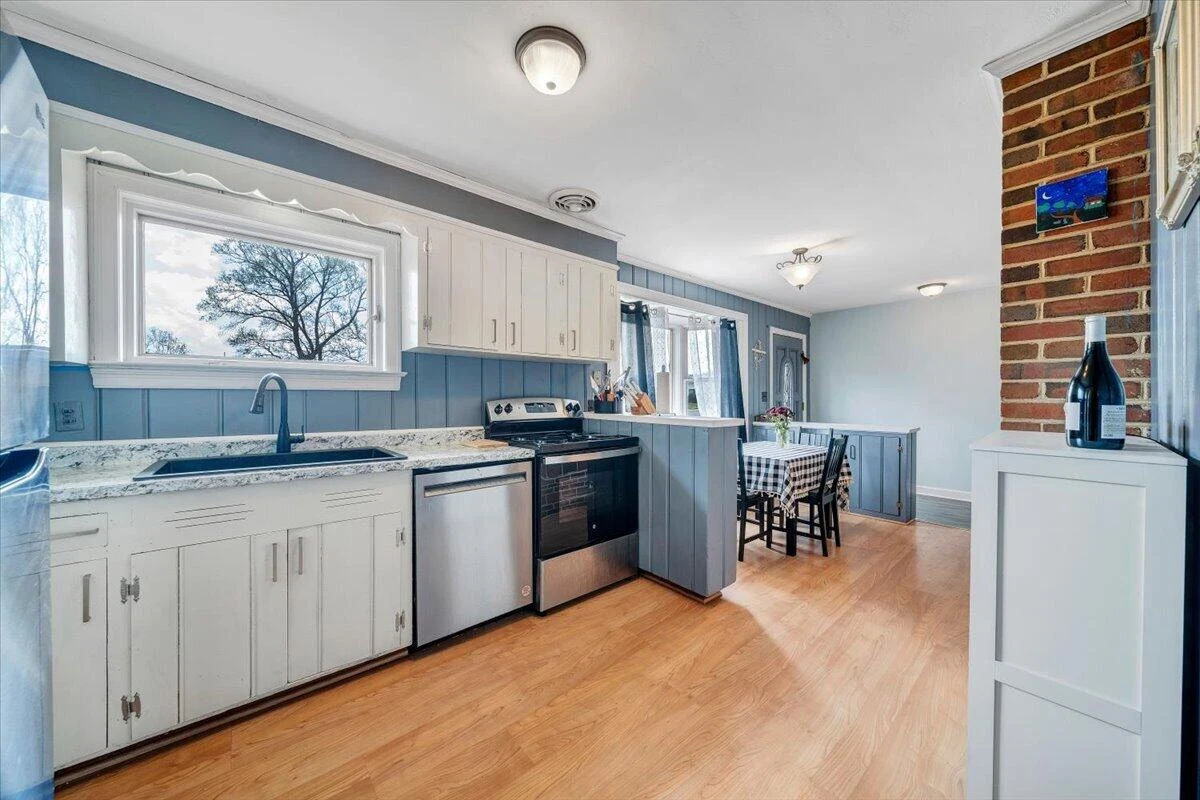 2753 Wilshire AVE SW - Photo 13