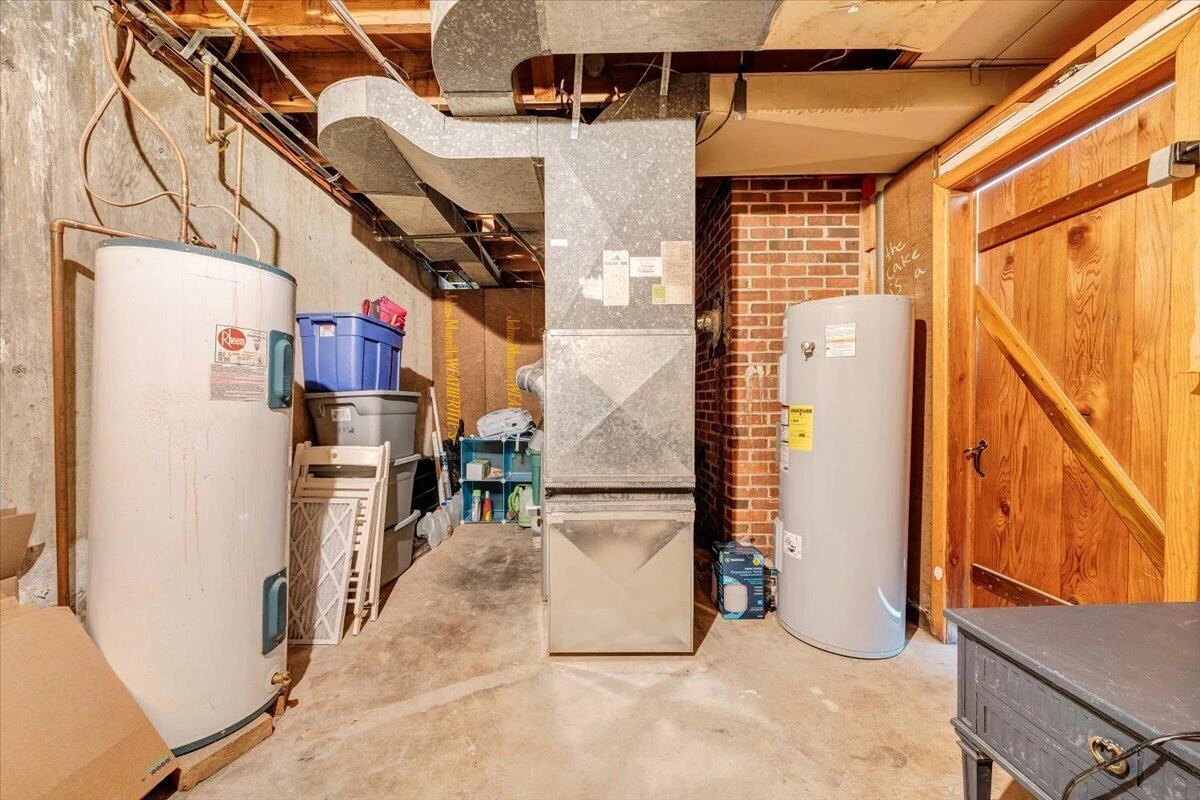 2753 Wilshire AVE SW - Photo 46