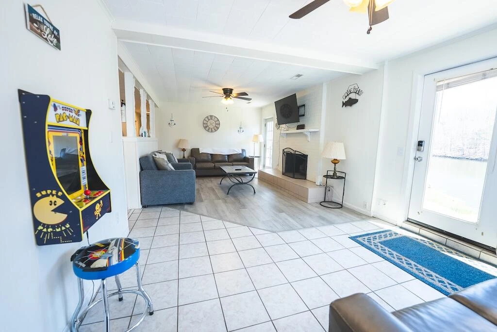 6321 W H Smith DR - Photo 16