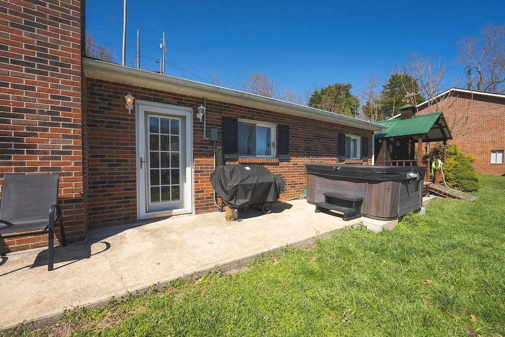 6321 W H Smith DR - Photo 20