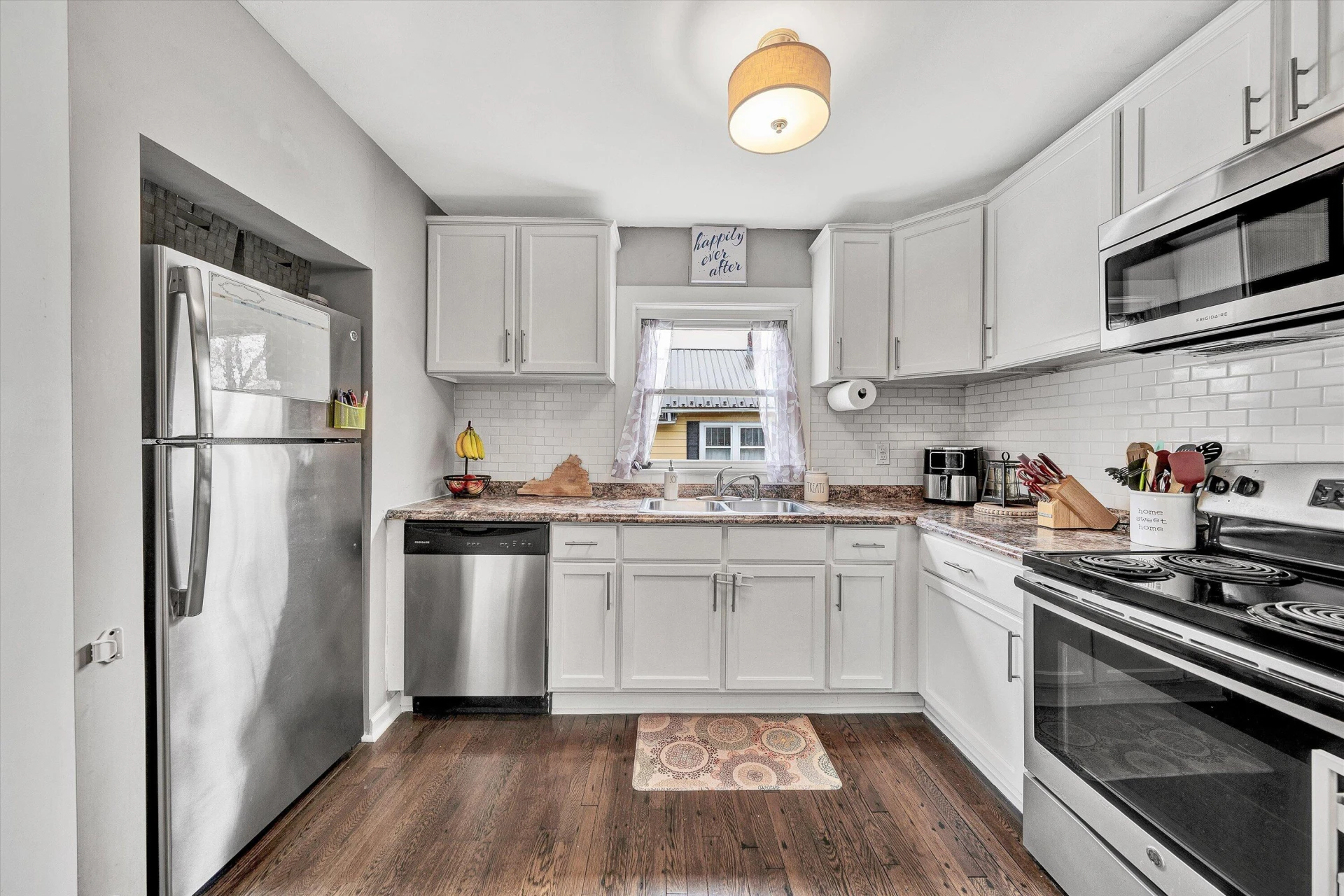 26 N Bruffey ST - Photo 11