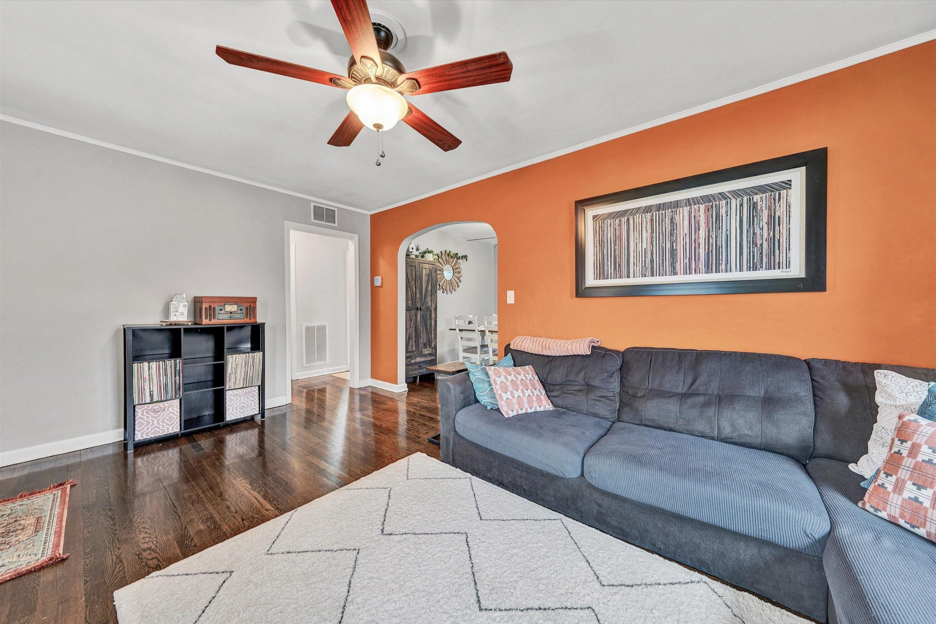 26 N Bruffey ST - Photo 7