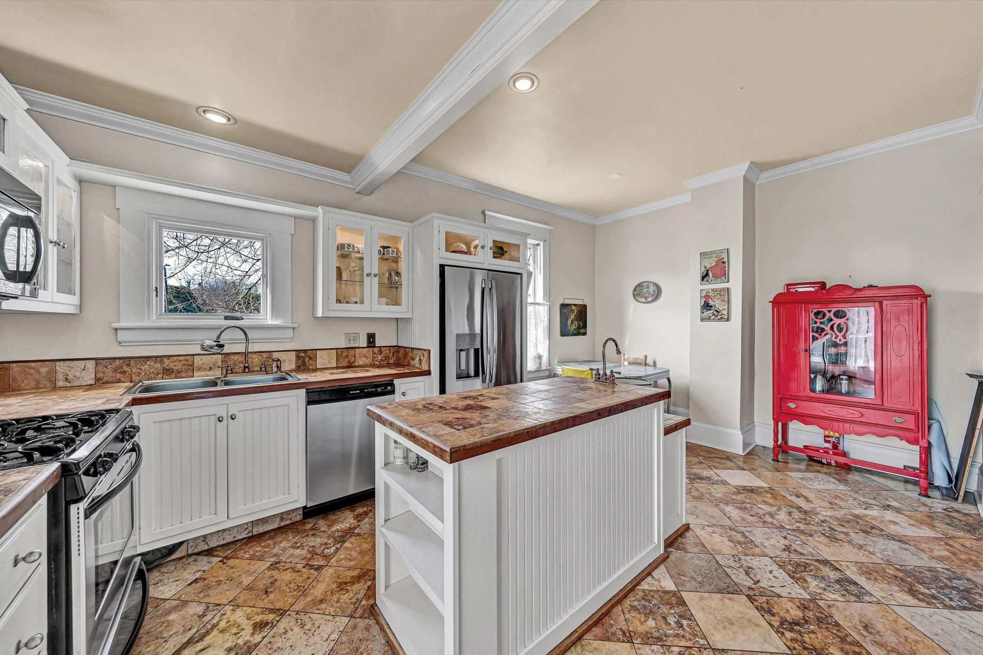 346 Allison AVE SW - Photo 11