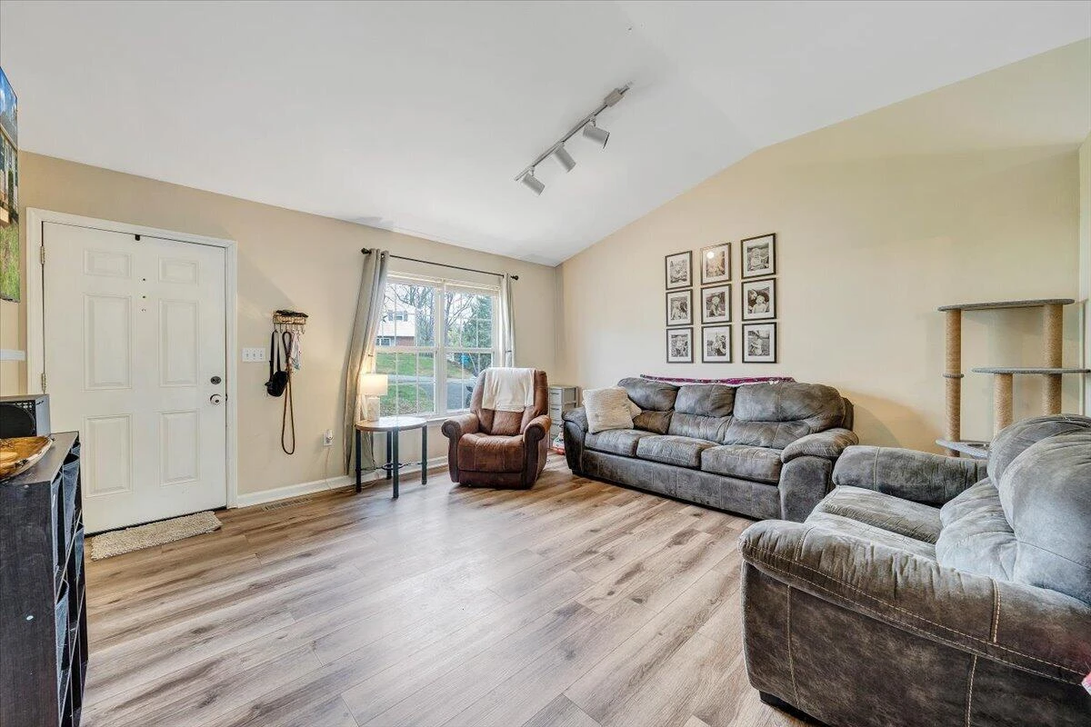 4926 Northwood DR NW - Photo 5