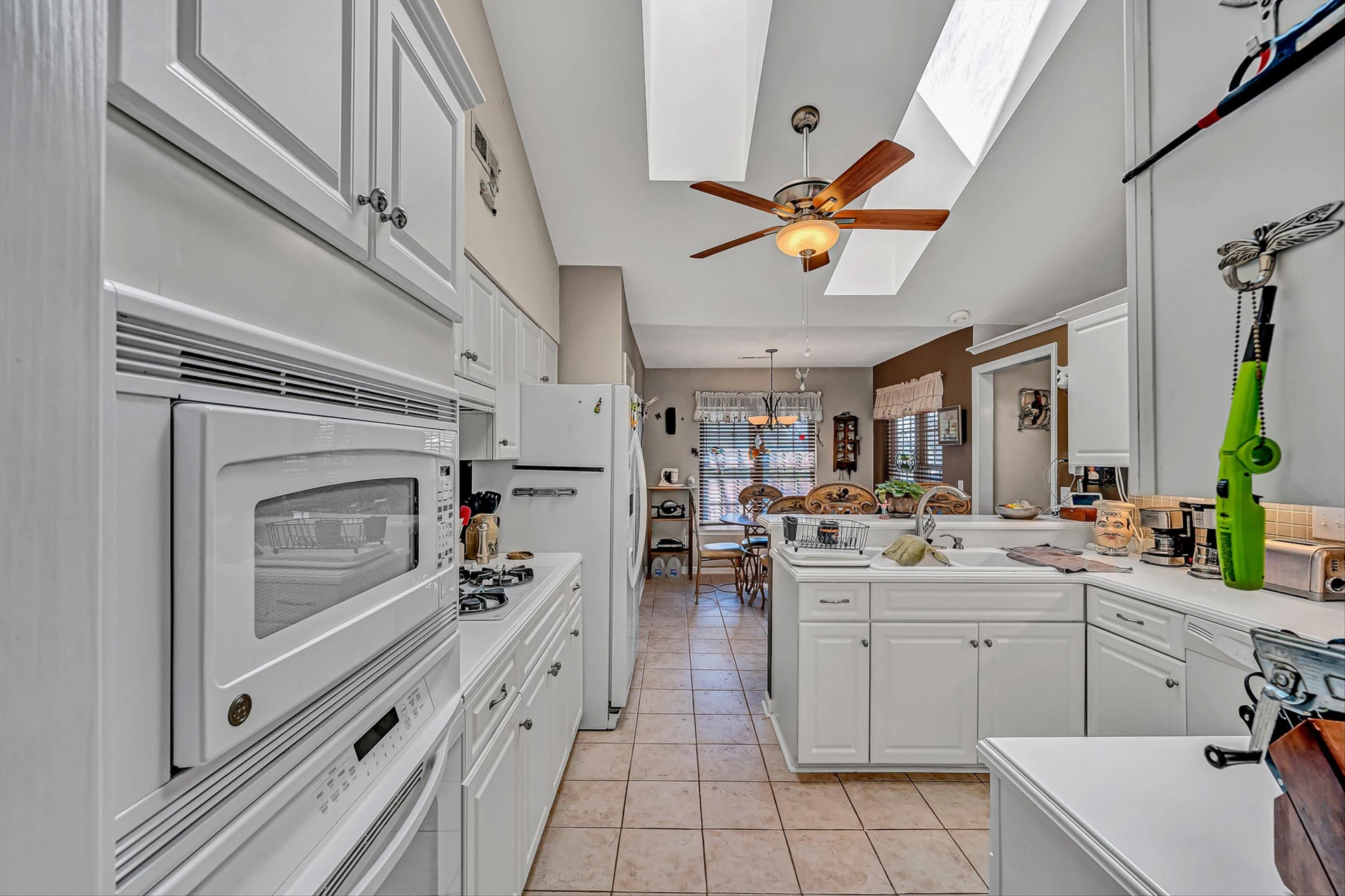 5610 Cortland RD - Photo 11