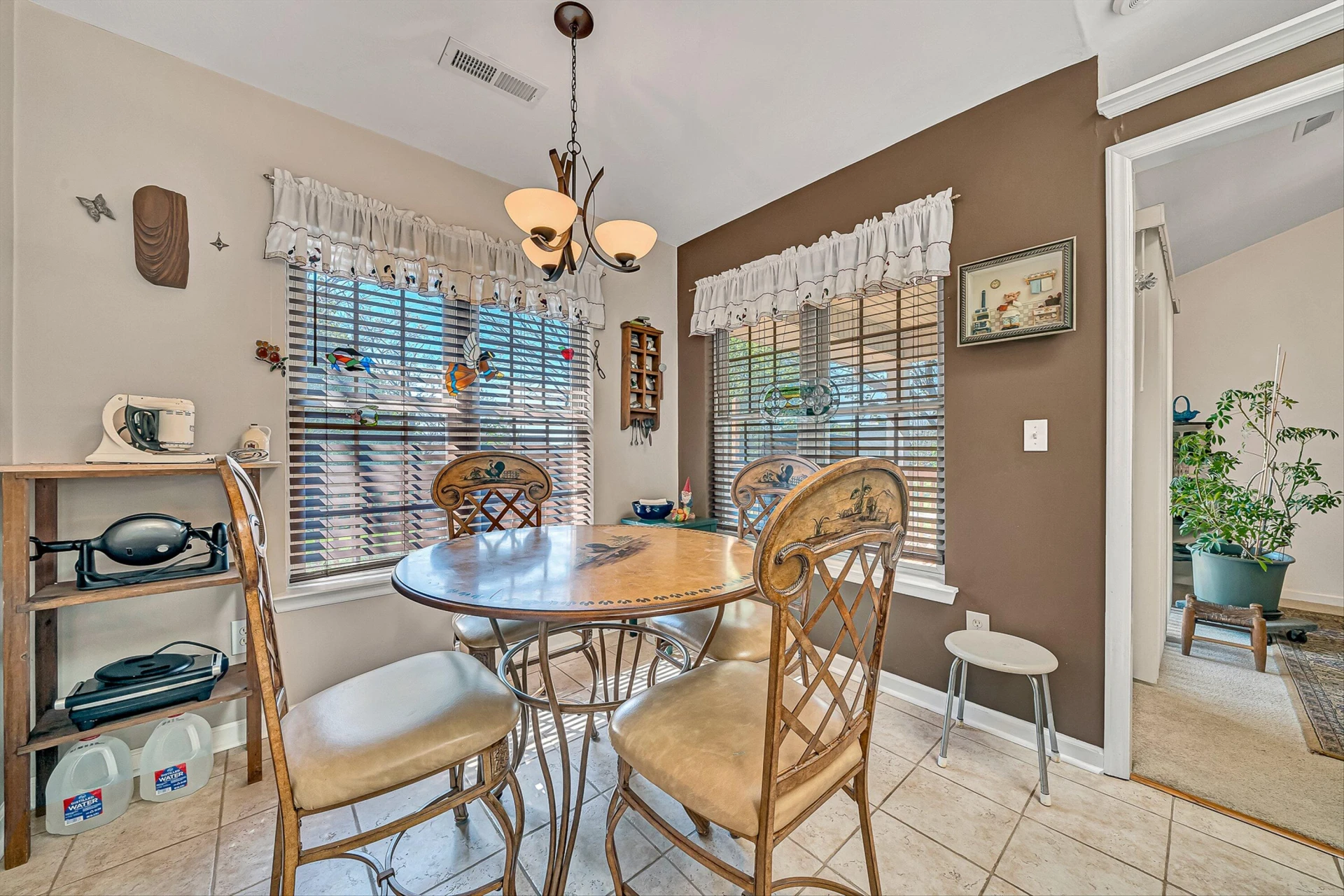 5610 Cortland RD - Photo 13