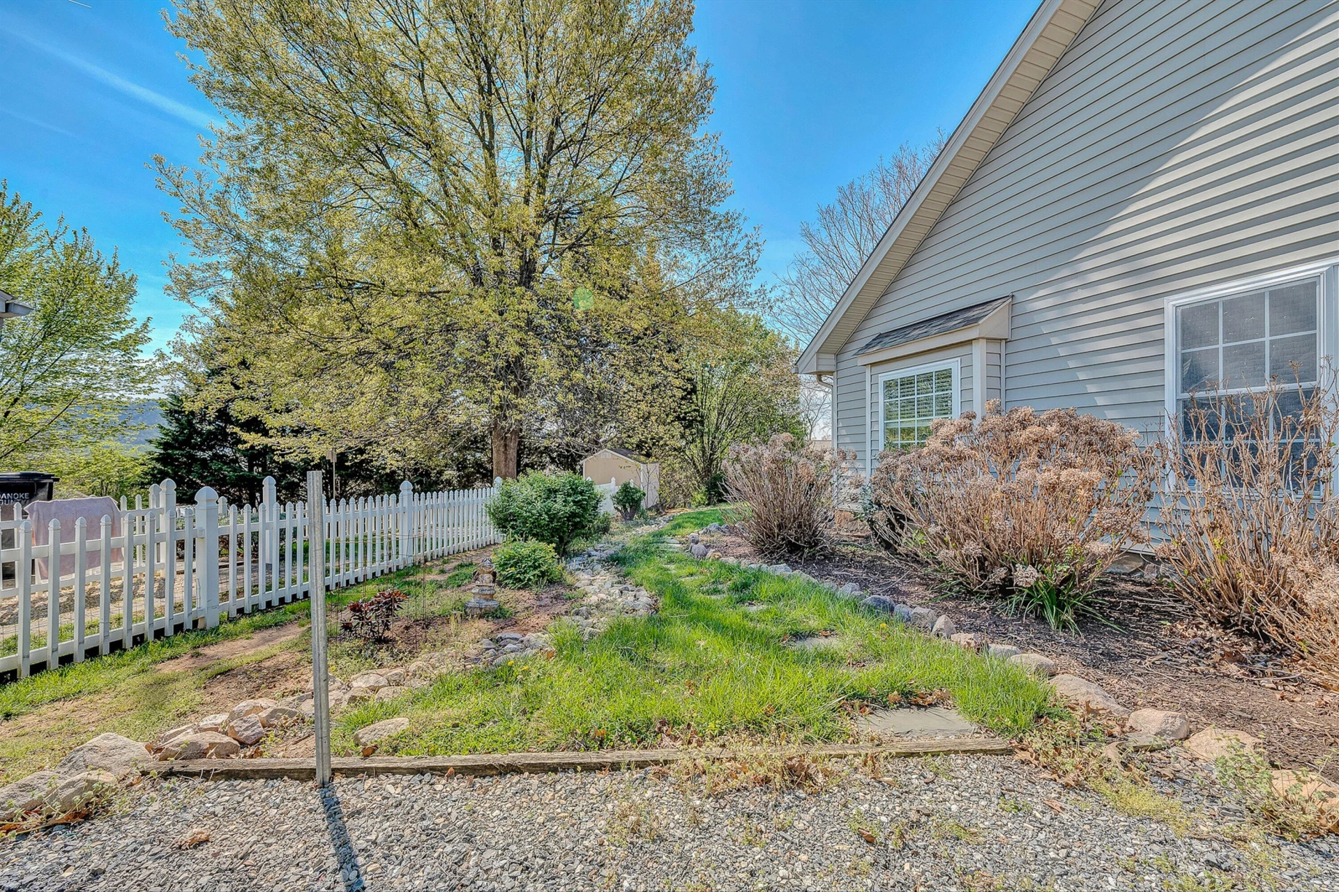 5610 Cortland RD - Photo 33