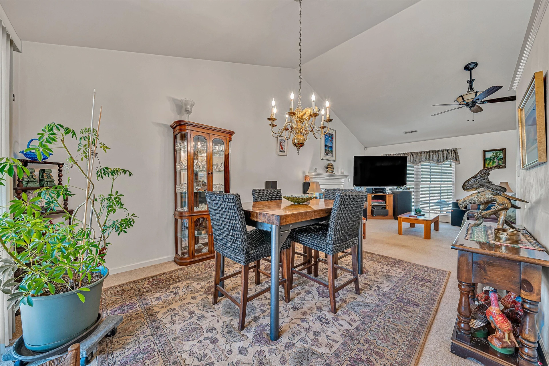 5610 Cortland RD - Photo 8