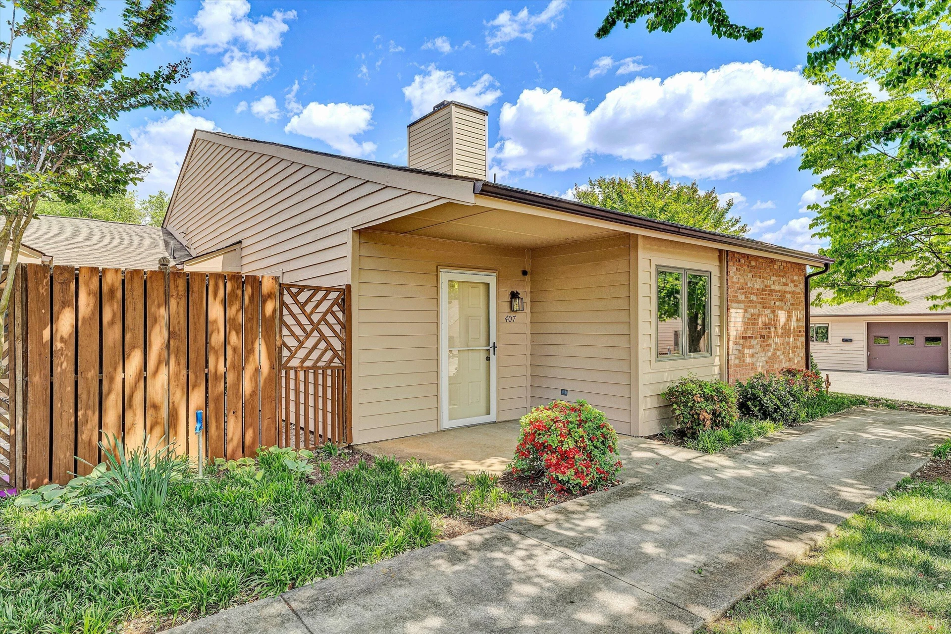 407 Windward DR SW