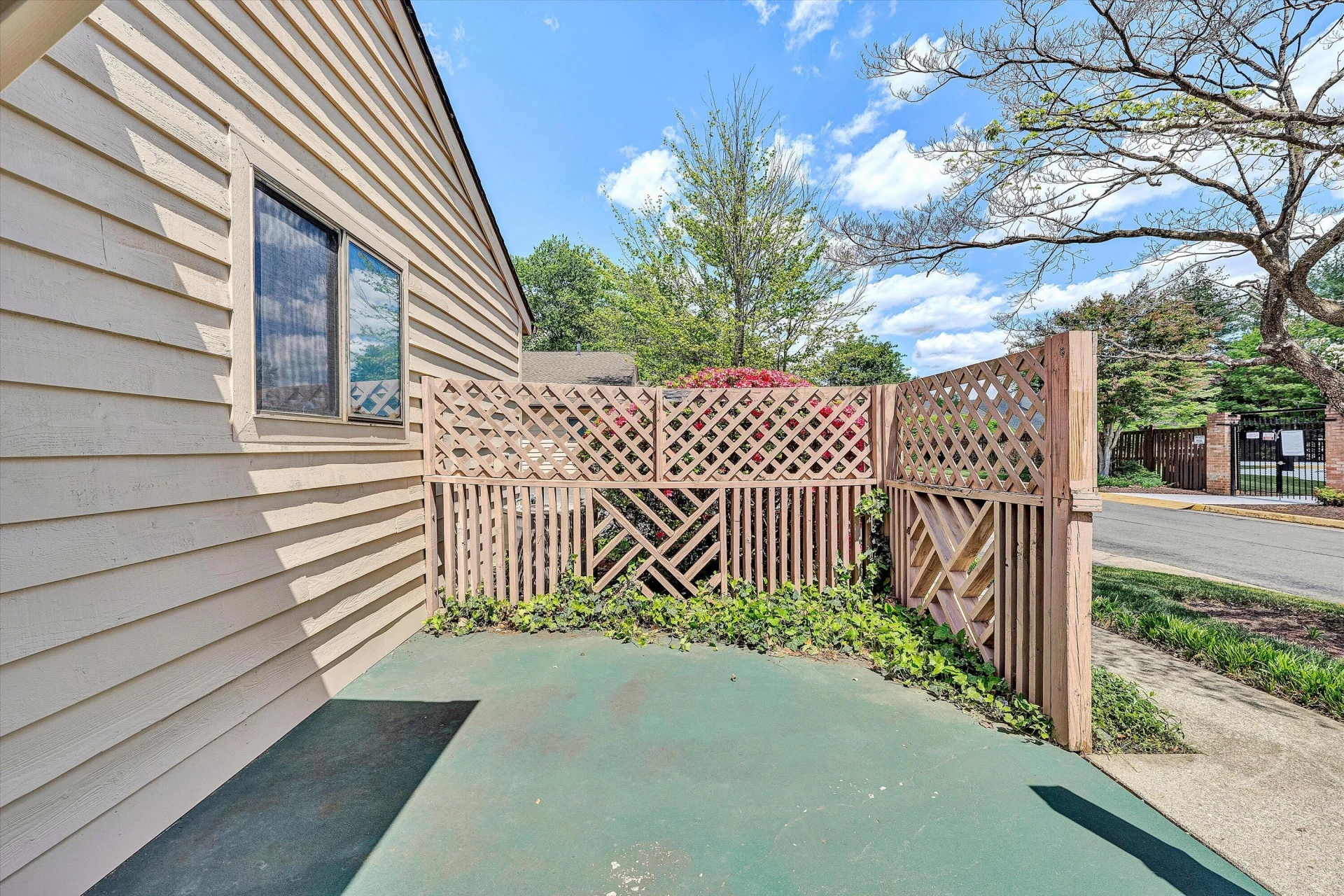 407 Windward DR SW - Photo 26