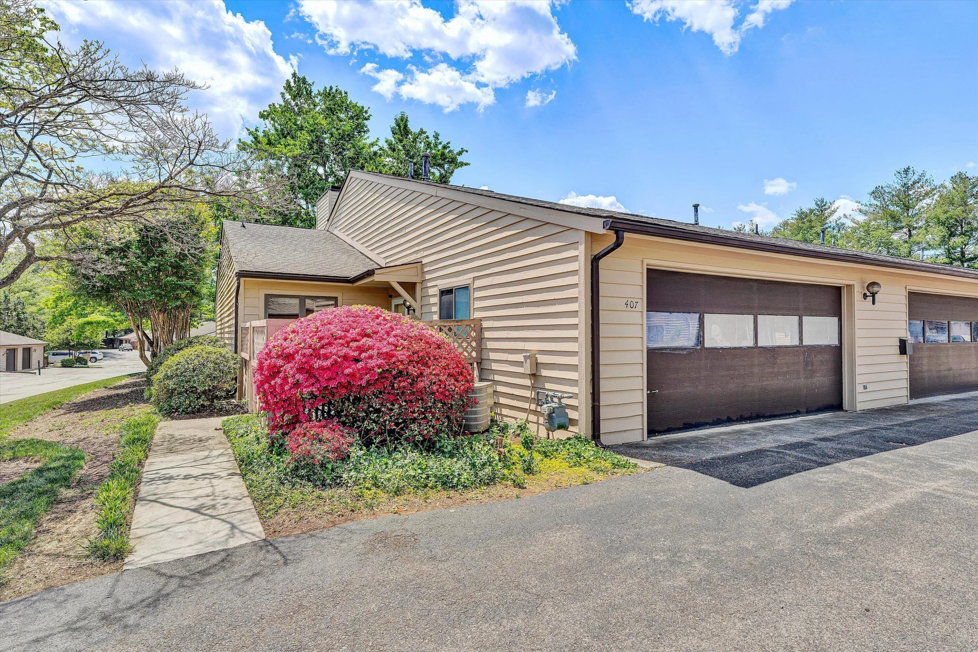 407 Windward DR SW - Photo 4