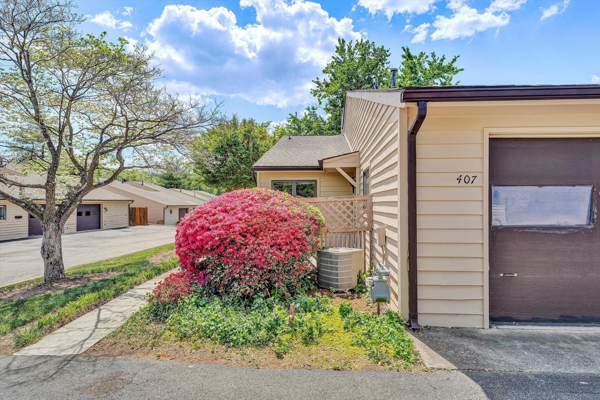 407 Windward DR SW - Photo 5