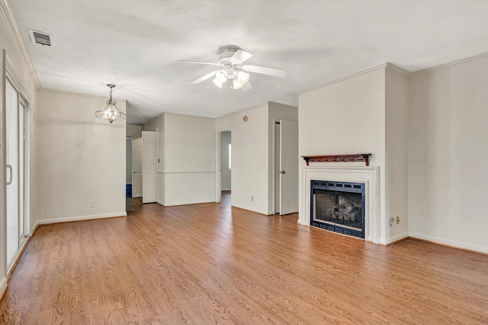 407 Windward DR SW - Photo 8