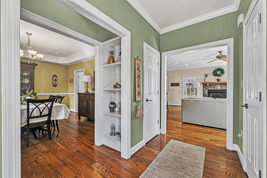 5244 Sundance RD - Photo 14