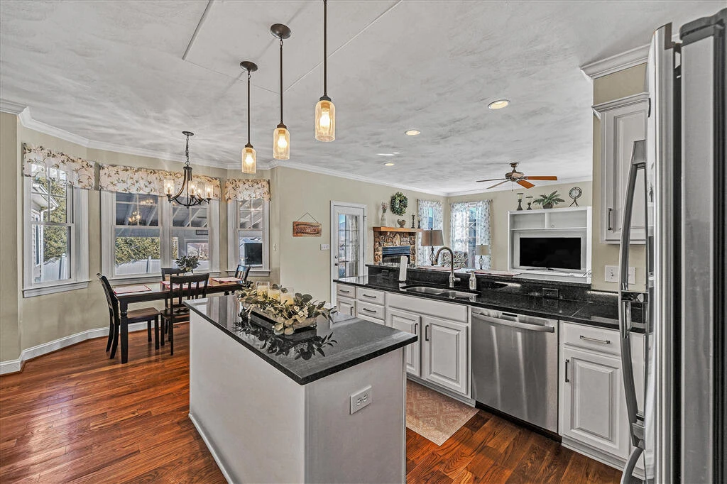 5244 Sundance RD - Photo 28
