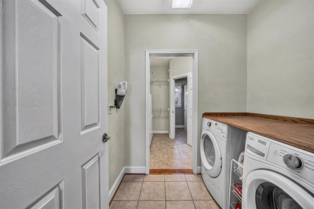 5244 Sundance RD - Photo 30