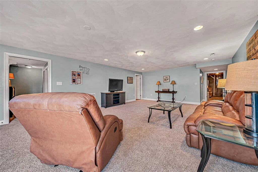 5244 Sundance RD - Photo 56