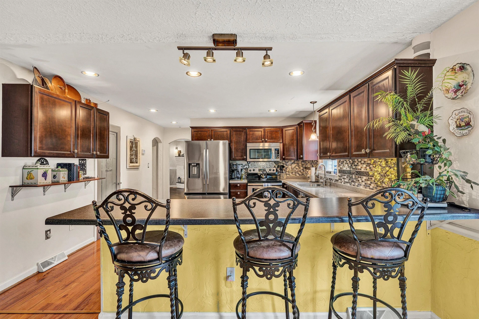 1005 Chestnut Mountain DR - Photo 18