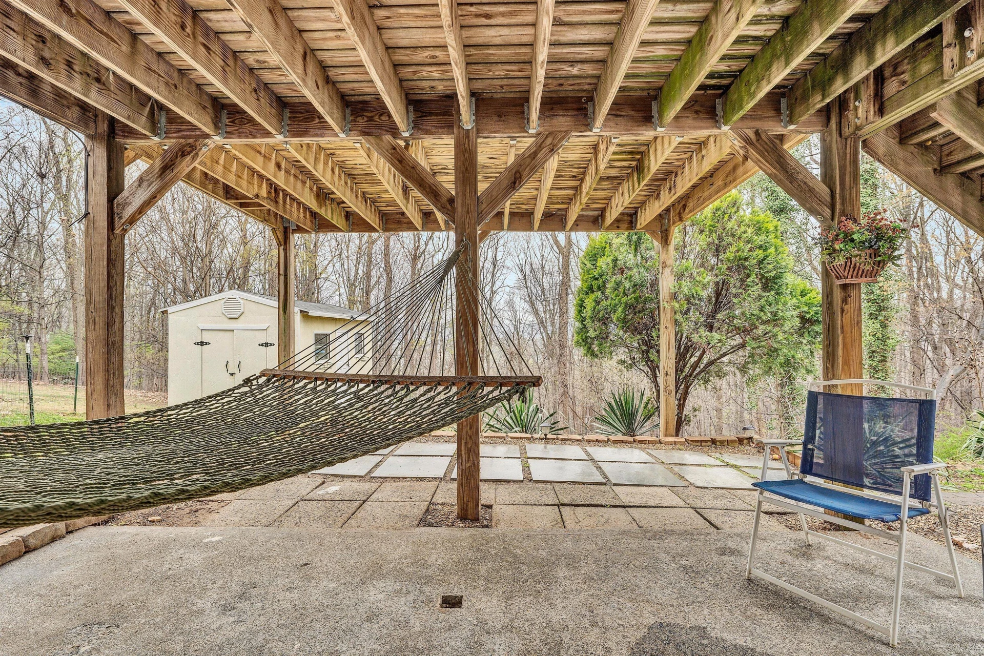 1005 Chestnut Mountain DR - Photo 43
