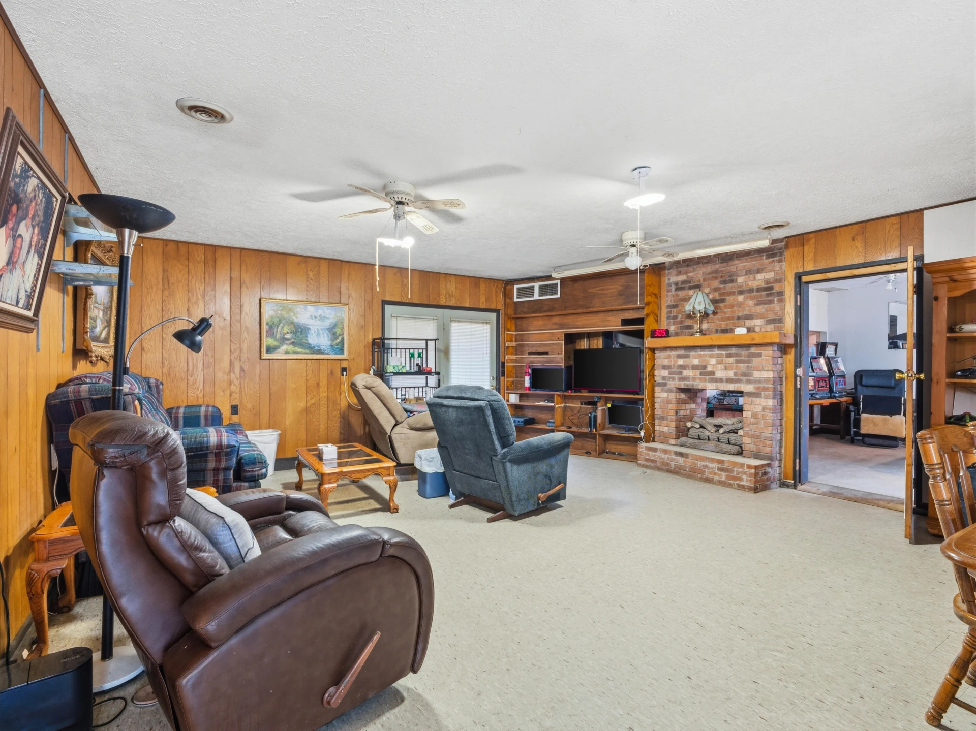 344 Slayton RD - Photo 14