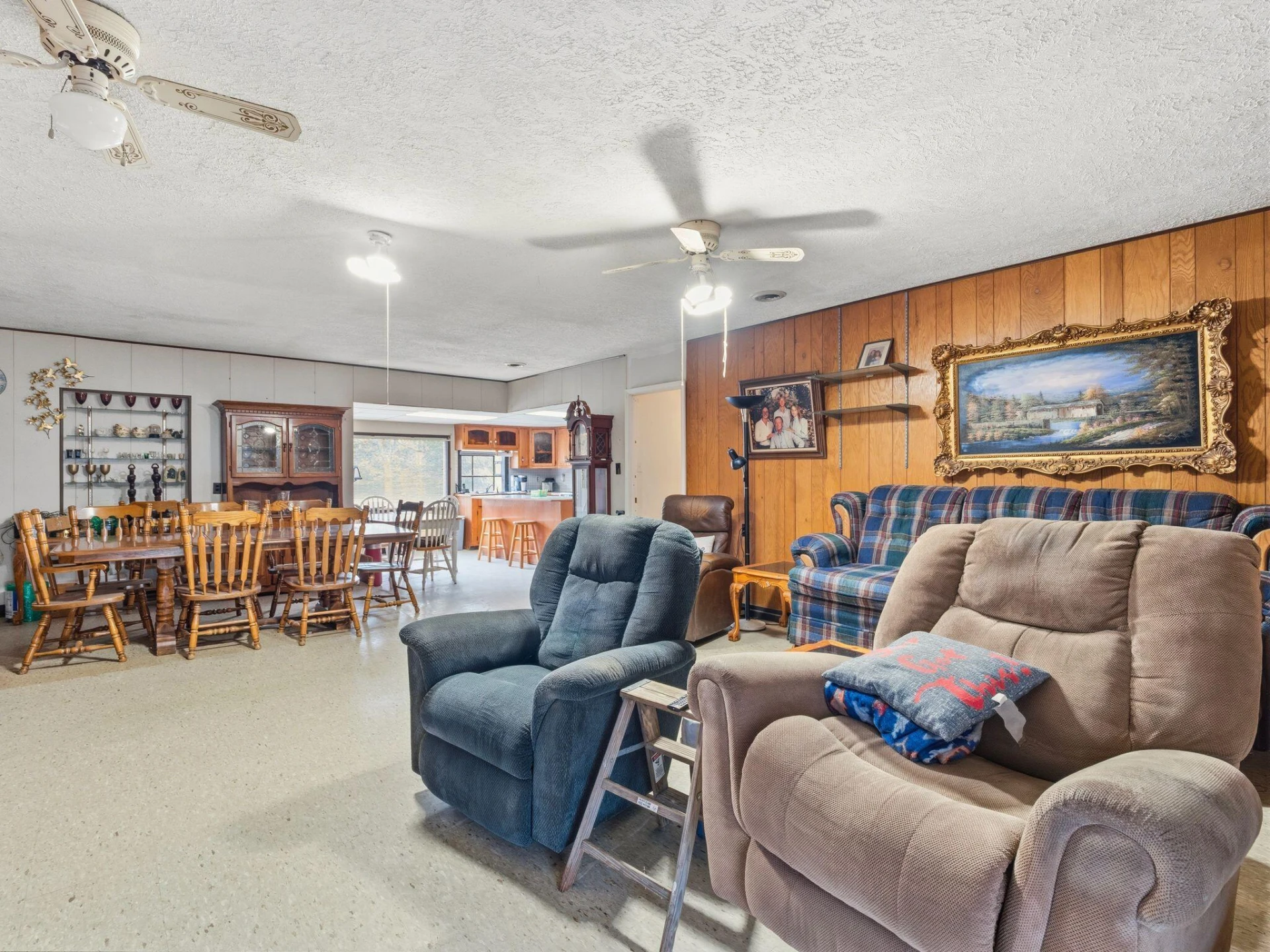 344 Slayton RD - Photo 16