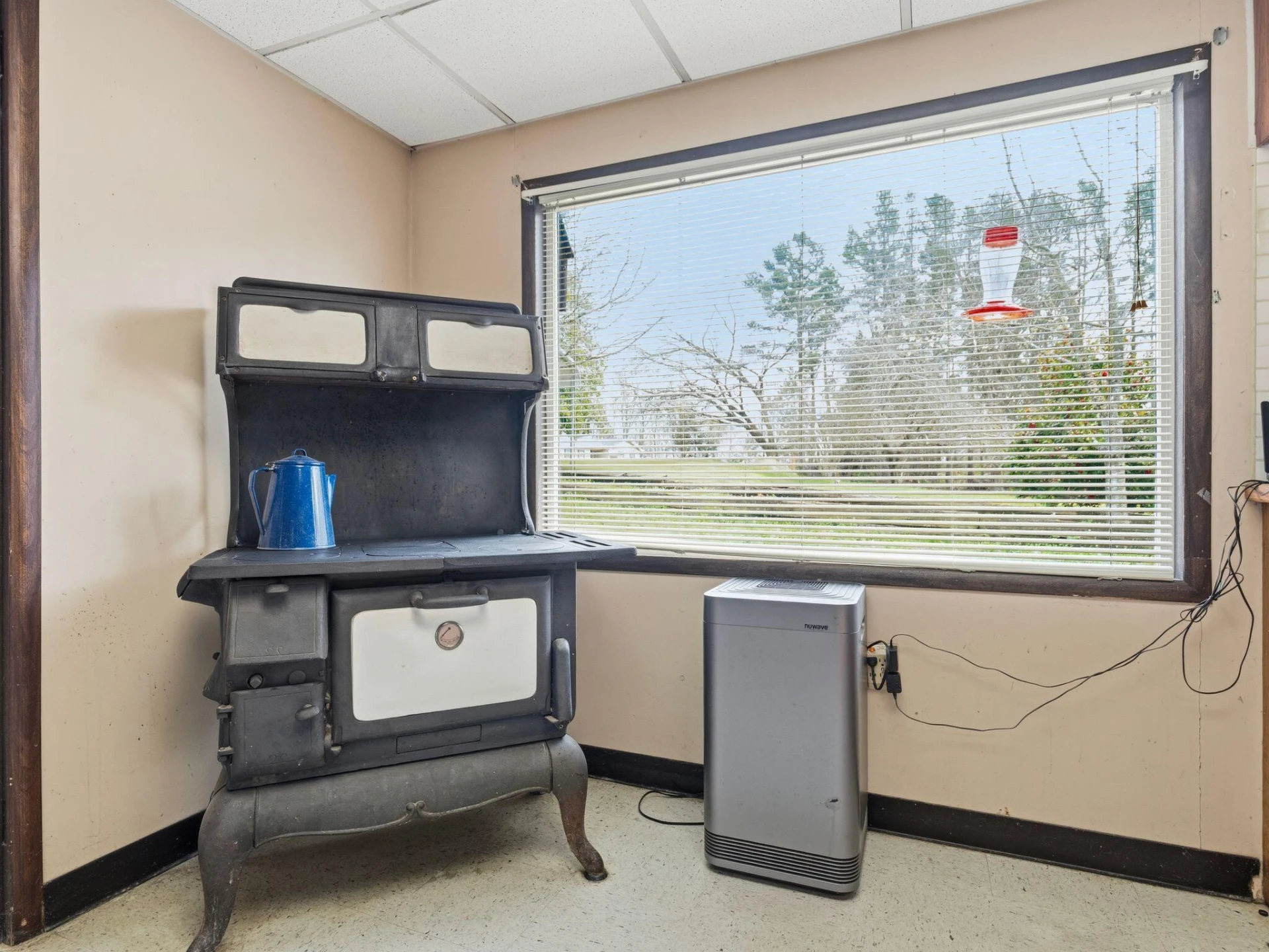 344 Slayton RD - Photo 18