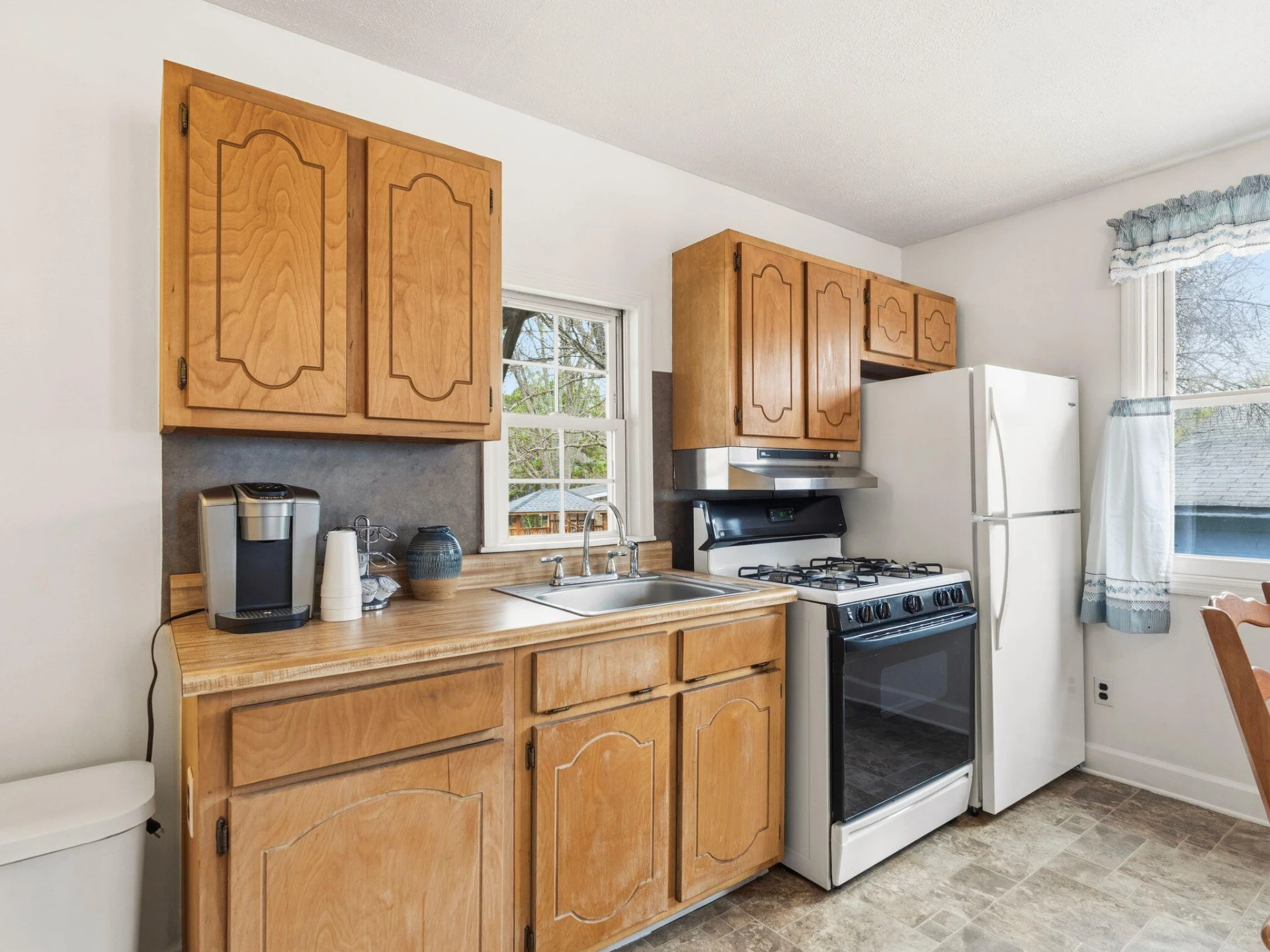 344 Slayton RD - Photo 47