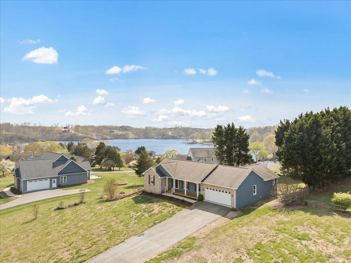 636 Boxwoodgreen DR