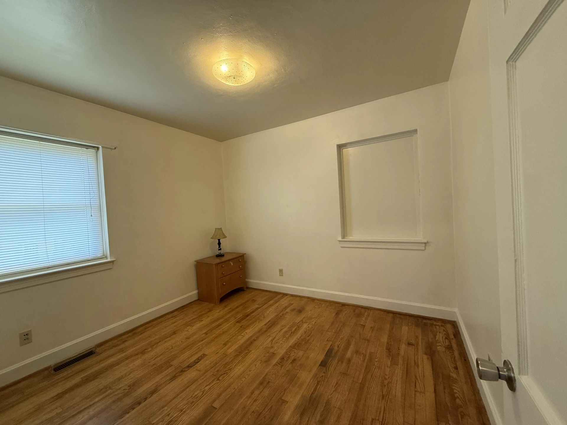 3103 E Circle DR - Photo 13